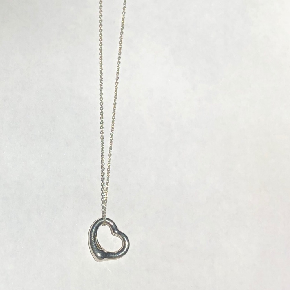 Tiffany & Co. Elsa Peretti open heart necklace